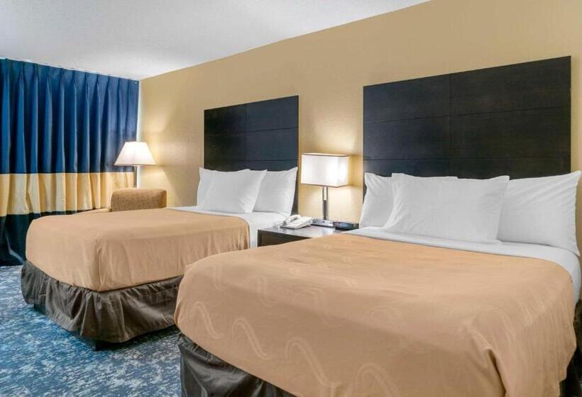 Номер Стандарт 2 Двуспальные Кровати, Quality Inn & Suites Banquet Center
