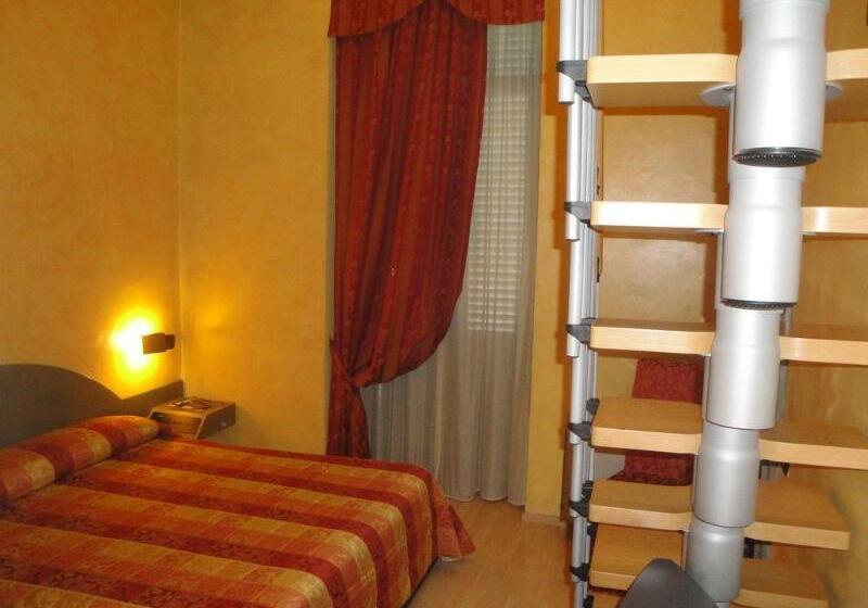 Стандартный Номер Кровать Кинг, Quality Inn University