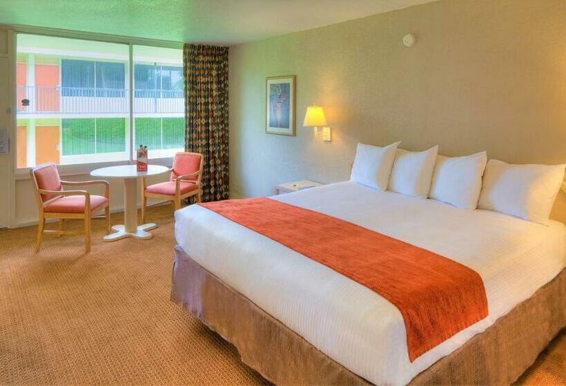 חדר סטנדרט פנימי, Ramada By Wyndham Kissimmee Gateway   Free Theme Park Shuttle