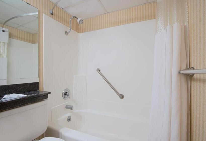 Люкс Кровать Кинг, Red Lion Hotel Gillette