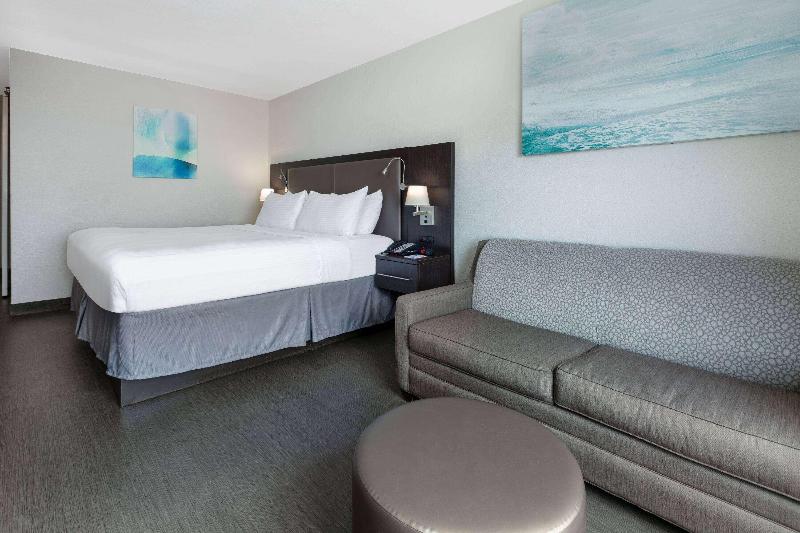 اتاق استاندارد با تخت بزرگ, Wyndham Corpus Christi Resort North Padre Island