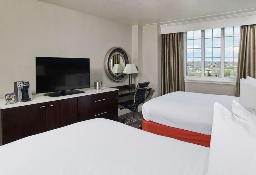 Номер Стандарт 2 Двуспальные Кровати, Alex Johnson Rapid City Curio Collection By Hilton