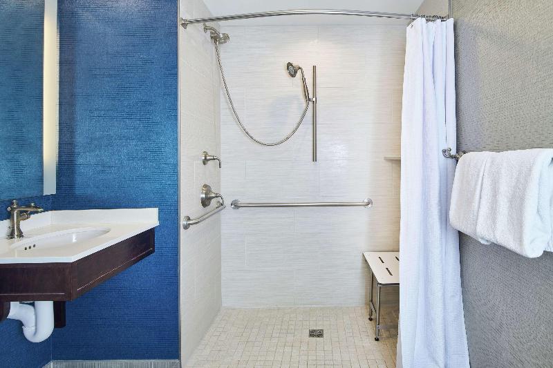 Номер Deluxe Кровать Кинг, Alex Johnson Rapid City Curio Collection By Hilton