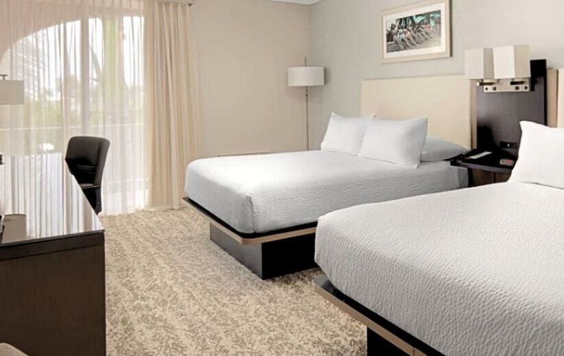 Номер Стандарт 2 Двуспальные Кровати, Fairfield Inn And Suites By Marriott Palm Beach