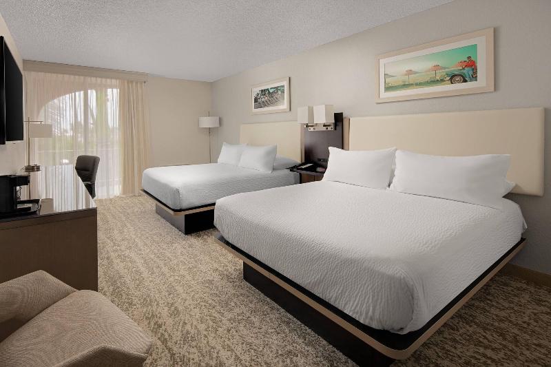 Номер Стандарт, Fairfield Inn And Suites By Marriott Palm Beach