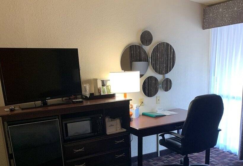 اتاق کلاس بیزنس, Howard Johnson By Wyndham Oklahoma City Okc Airport, Fairgrounds, I40