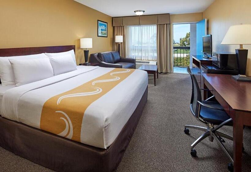 Номер Стандарт Кровать Кинг Адаптированный для Инвалидов, Comfort Inn Encinitas Near Legoland