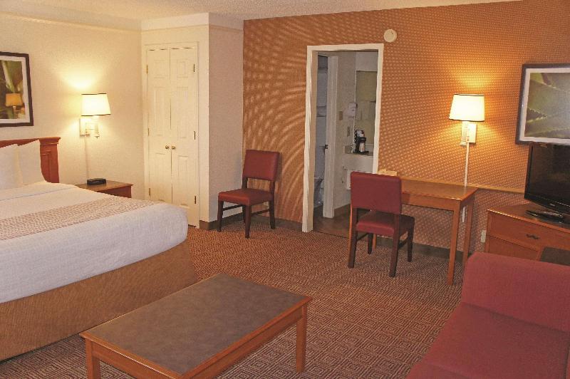 キングサイズベッドのデラックスルーム, Baymont By Wyndham San Antonio South Park