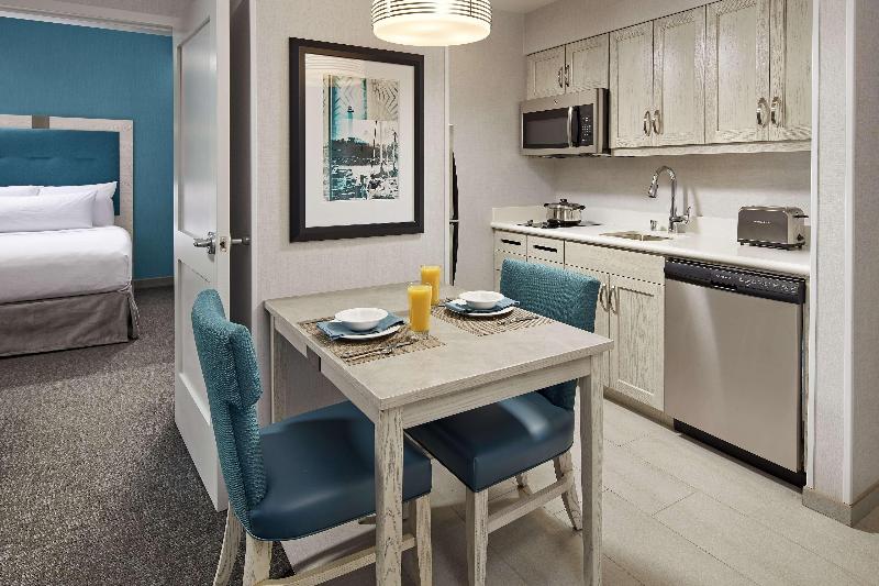 سوئیت با تخت بزرگ, Indigo Anaheim, An Ihg