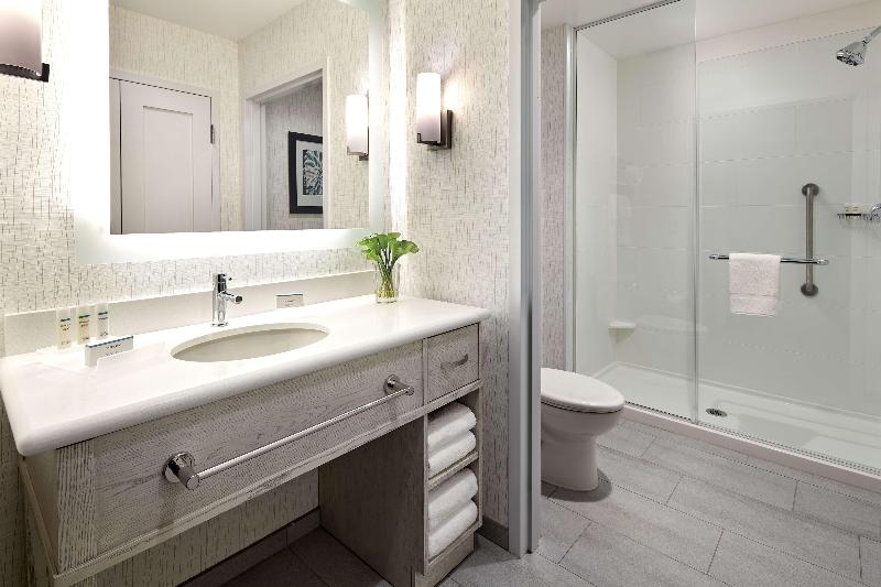 سوئیت با تخت بزرگ, Indigo Anaheim, An Ihg