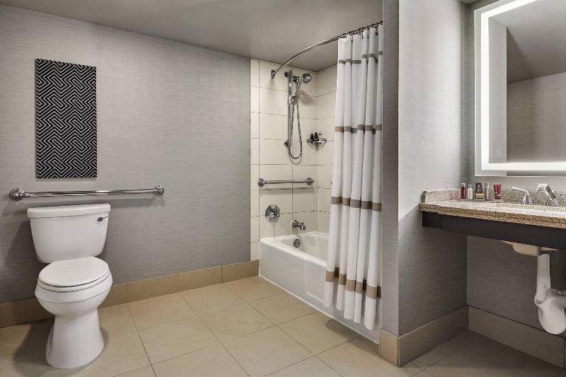 Номер Стандарт, Portland Marriott Downtown Waterfront
