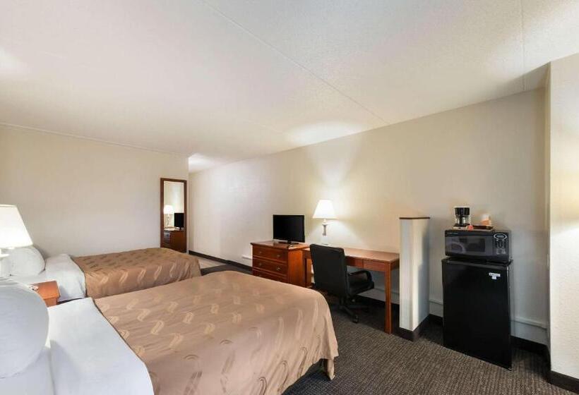 İki Çift Kişilik Yataklı Standart Oda, Quality Inn Bradley Bourbonnais