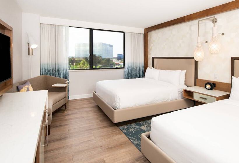 스탠다드 룸 더블 침대 2개, Renaissance Newport Beach