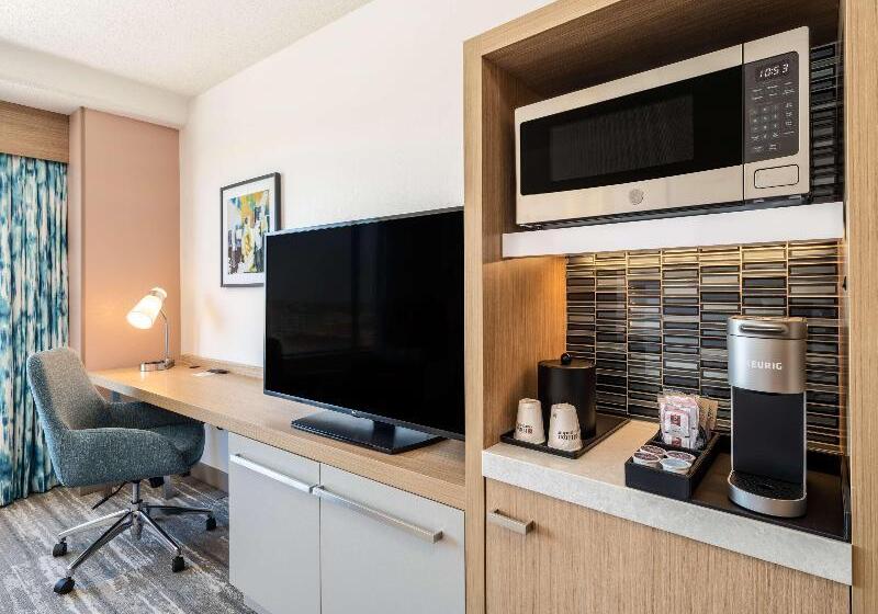 Стандартный Номер Кровать Кинг, Hilton Garden Inn Toledo Downtown