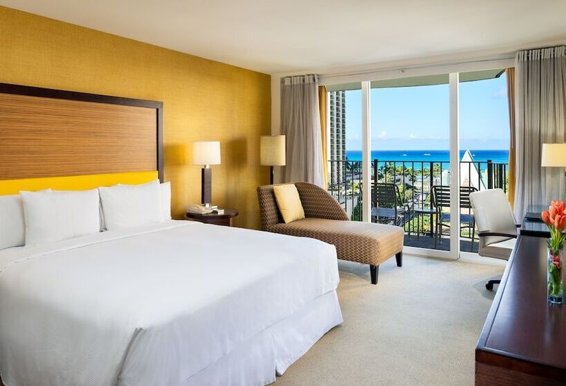 اتاق پرمیوم با چشم‌انداز دریا, Hilton Waikiki Beach Resort & Spa