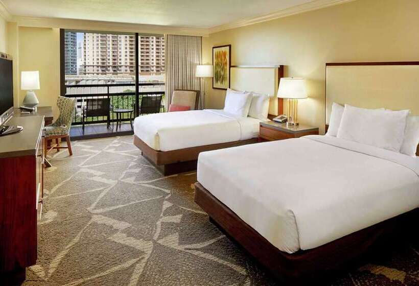 اتاق استاندارد با 2 تخت دوبل, Hilton Waikiki Beach Resort & Spa