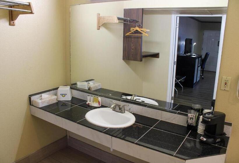 اتاق لوکس, Days Inn By Wyndham Bend
