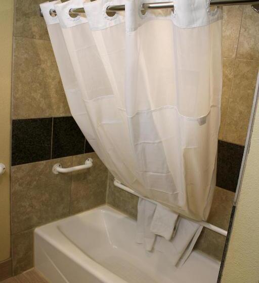 اتاق لوکس, Days Inn By Wyndham Bend