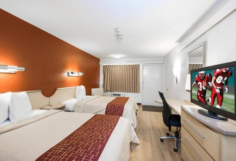 디럭스 룸, Red Roof Inn Parkersburg