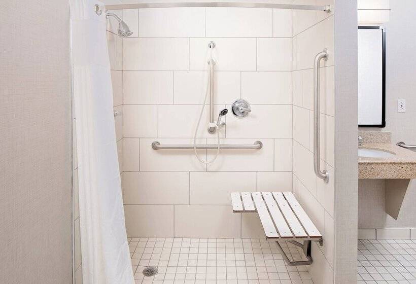 استودیوی استاندارد, Residence Inn Lexington North