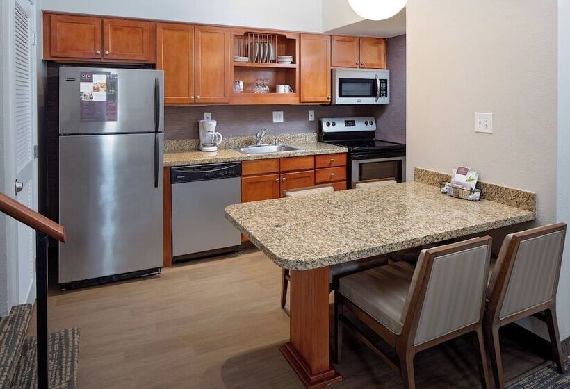 سوئیت پنت هاوس, Residence Inn Lexington North