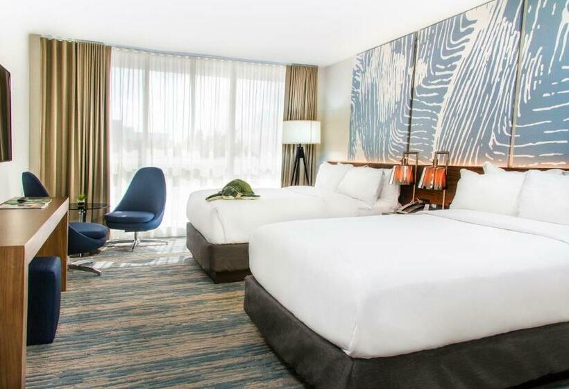 ２ダブルベッドのスタンダードルーム, B Ocean Resort Fort Lauderdale Beach