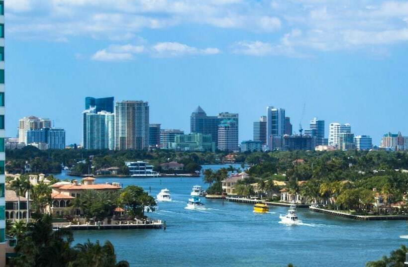 ２ダブルベッドのスタンダードルーム, B Ocean Resort Fort Lauderdale Beach