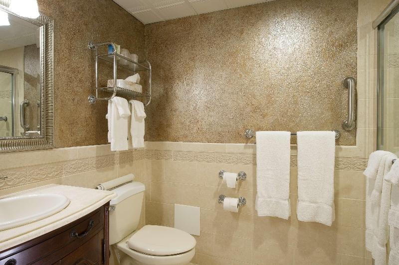 Люкс Кровать Кинг, Best Western Plus Franklin Square Inn