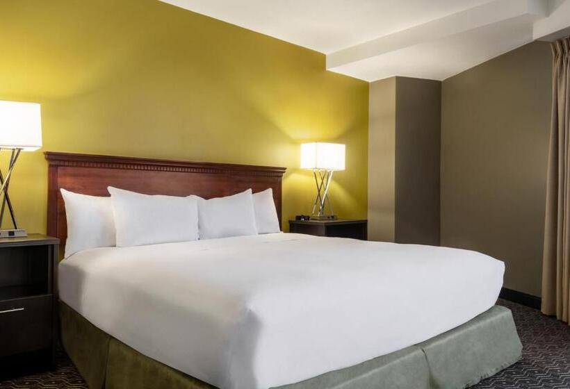 Junior Suite King Size Seng, Wyndham Springfield City Centre