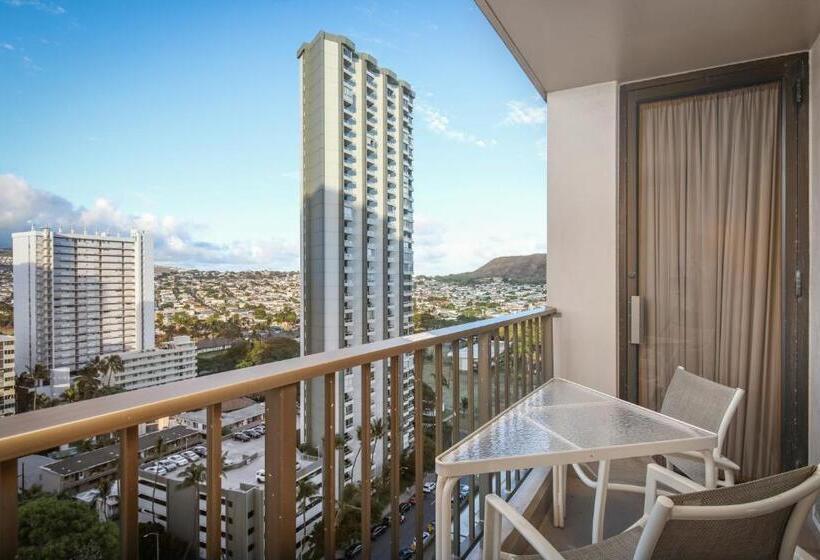 سوییت سوپریور, Aston Waikiki Sunset