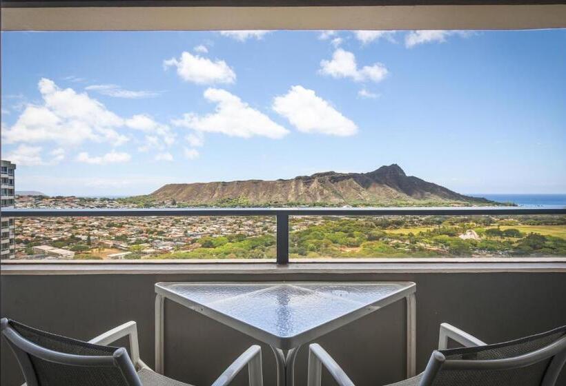 2 Bedrooms Suite Sea View, Aston Waikiki Sunset