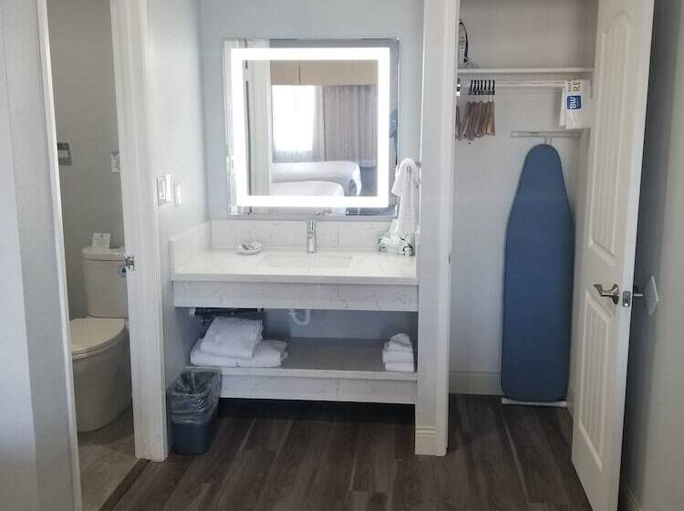 Номер Стандарт, Best Western Orange Plaza