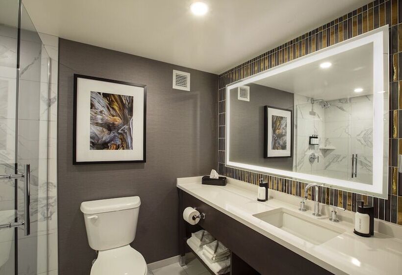 Номер Премиум, J Resort