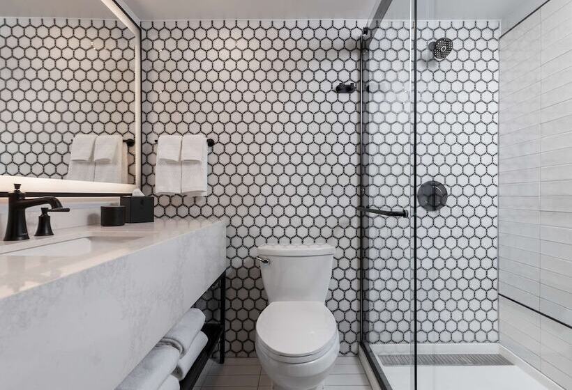 장애인용 디럭스룸, Mills House Charleston, Curio Collection By Hilton