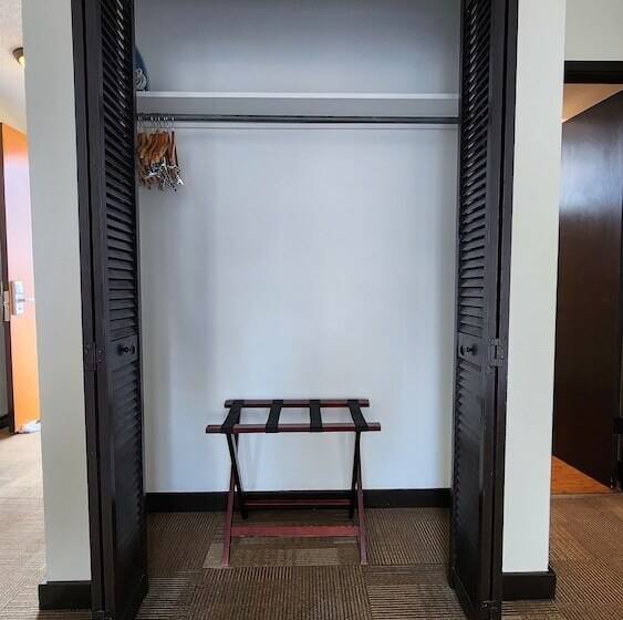 اتاق استاندارد, Stay Hotel Waikiki