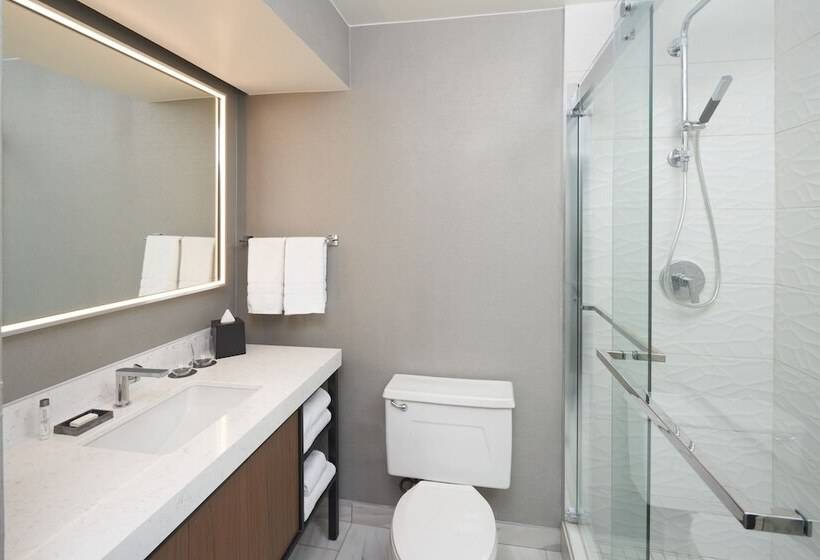 Club Kamer, The Westin Indianapolis