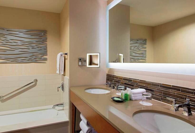 חדר דלוקס נוף למגרש גולף, The Westin La Paloma Resort & Spa