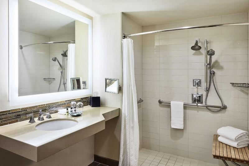 חדר סטנדרט עם מיטת קינג, The Westin La Paloma Resort & Spa