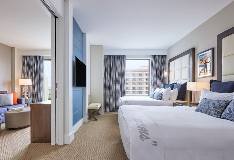 패밀리 스위트, The Waterfront Beach Resort, A Hilton