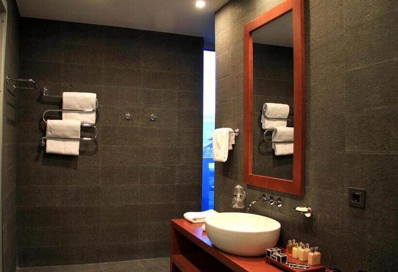 Deluxe Suite Sea View, Avala Resort & Villas