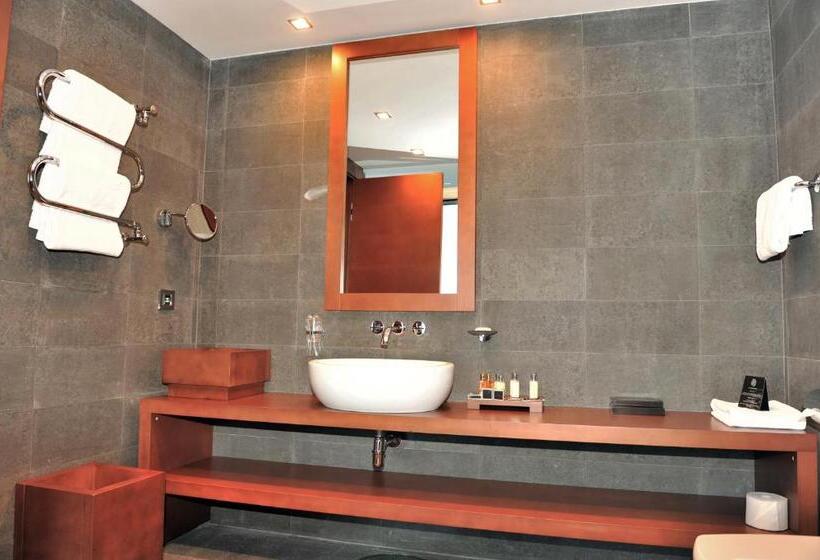 سوئیت پنت هاوس, Avala Resort & Villas
