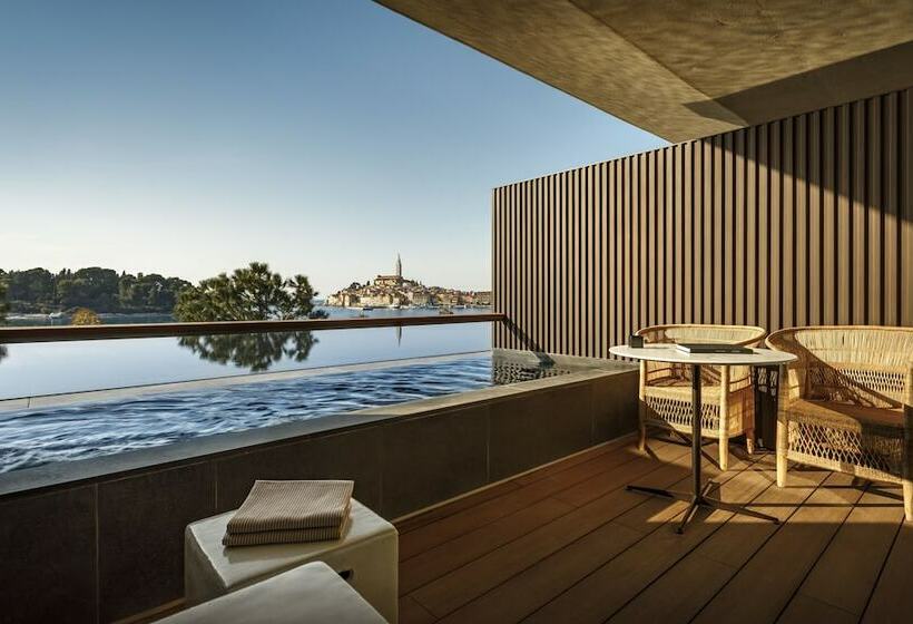 اتاق لوکس با چشم‌انداز دریا, Grand Park Hotel Rovinj By Maistra Collection