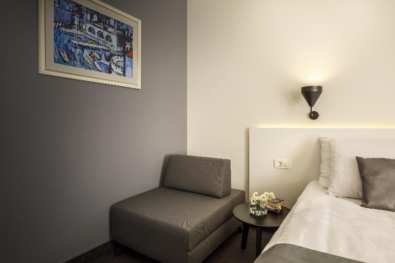 اتاق پرمیوم با چشم‌انداز دریا, Remisens Hotel Albatros All Inclusive