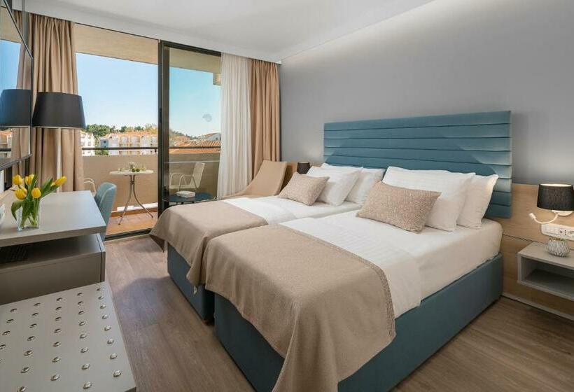اتاق کلاسیک, Valamar Meteor