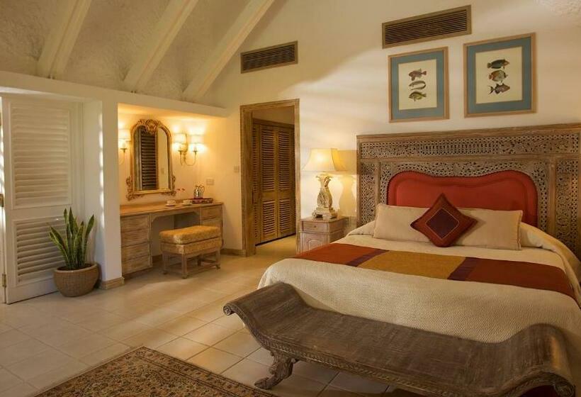 سوئیت سینیور, La Pirogue Mauritius