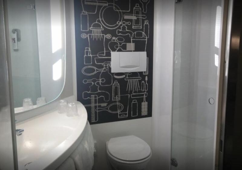 اتاق استاندارد, Ibis Schiphol Amsterdam Airport