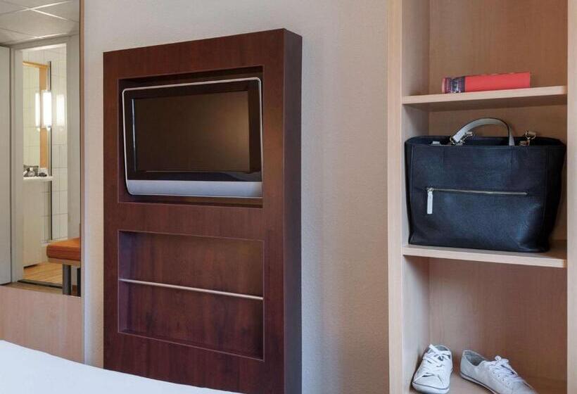 اتاق استاندارد چهار تخته, Ibis Schiphol Amsterdam Airport