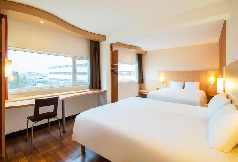 اتاق استاندارد چهار تخته, Ibis Schiphol Amsterdam Airport
