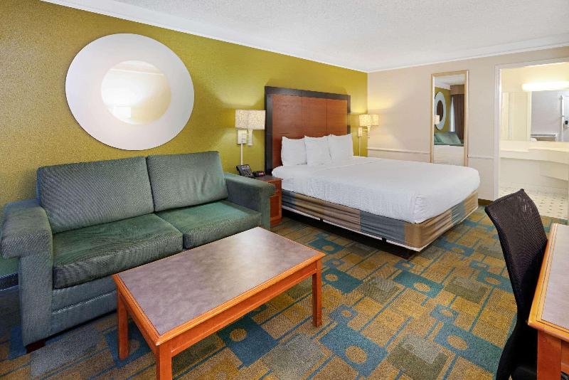 חדר אקזקיוטיב חדר קינג, La Quinta Inn By Wyndham Phoenix North
