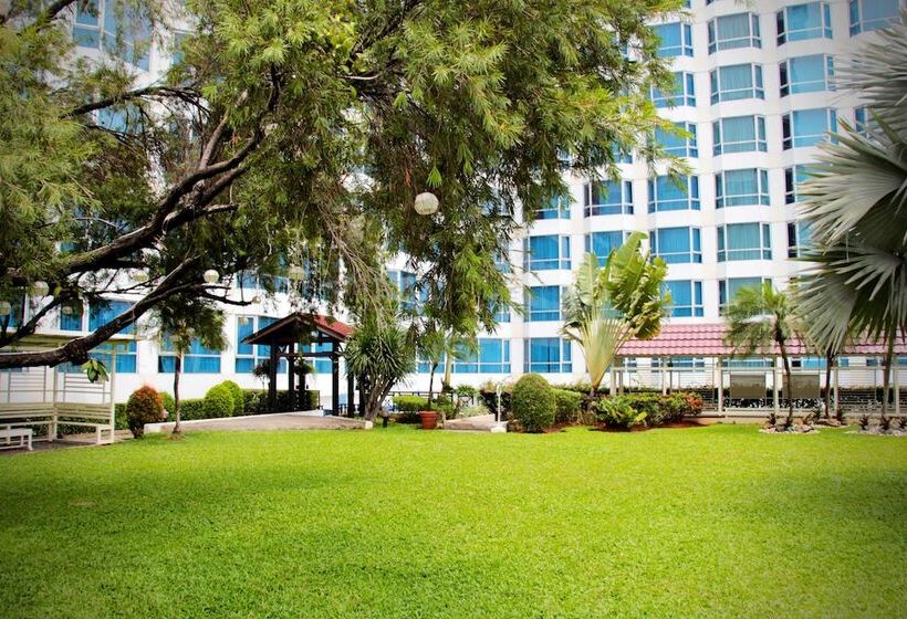 Номер Клуб, Millennium Hotel Sirih Jakarta